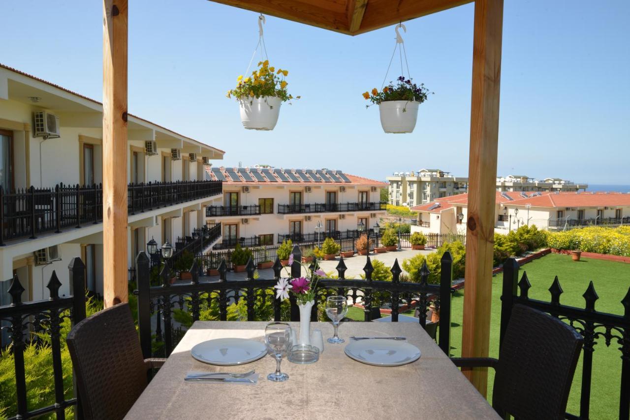 Riverside Garden Resort & Suna'S Beach Club Krini Kültér fotó